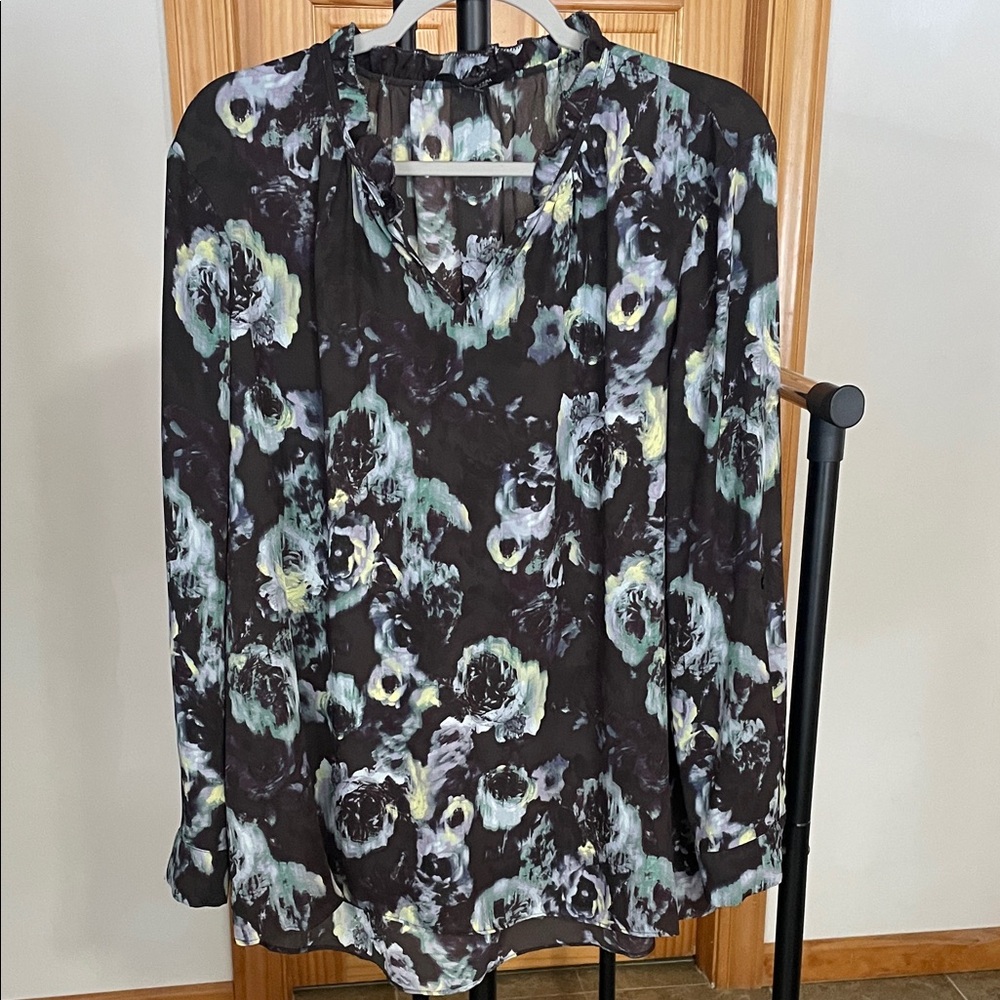 Simply Vera Verawang long sleeve Floral Print Women's blouse